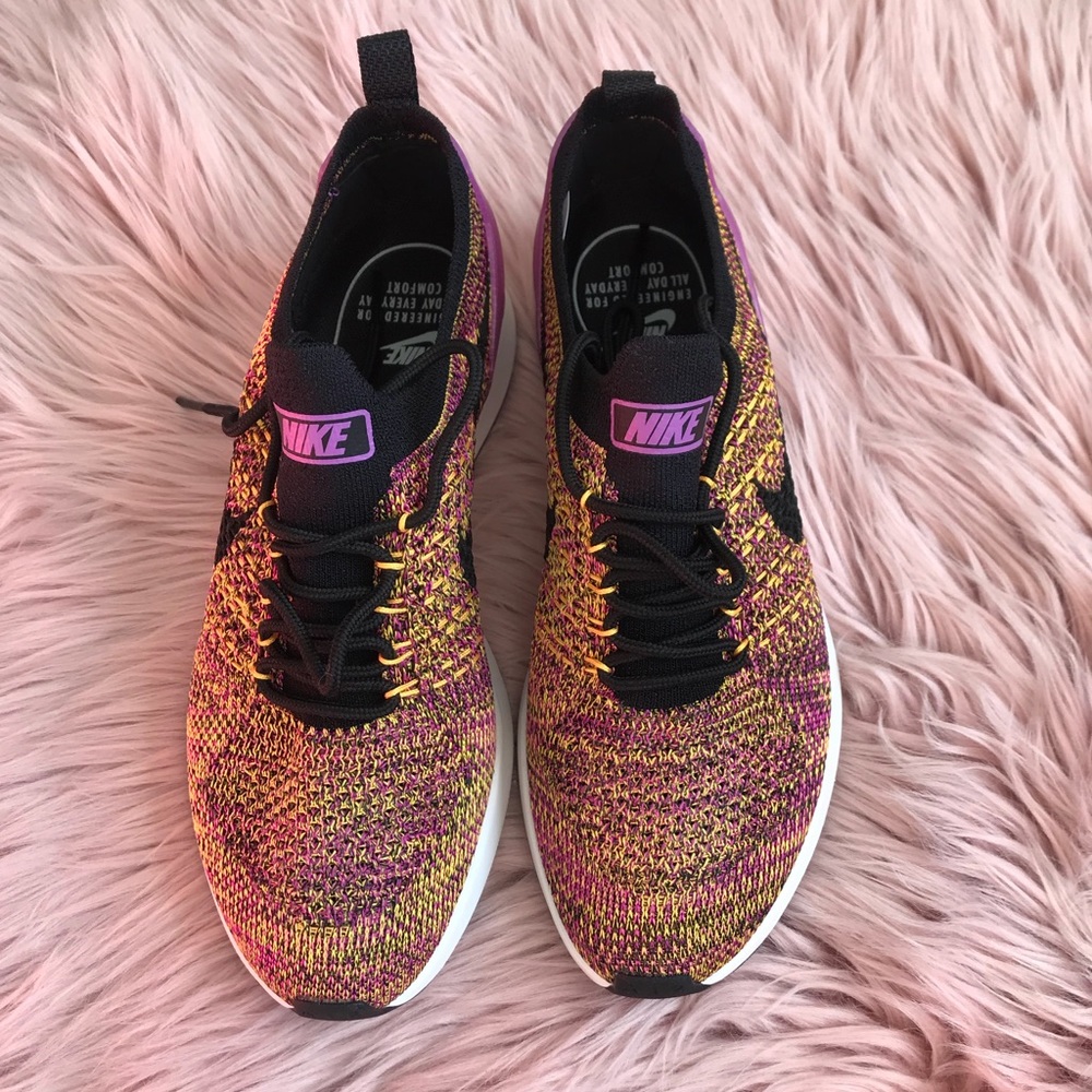 Nike Womens air zoom mariah flyknit racer - Picture 4 of 6